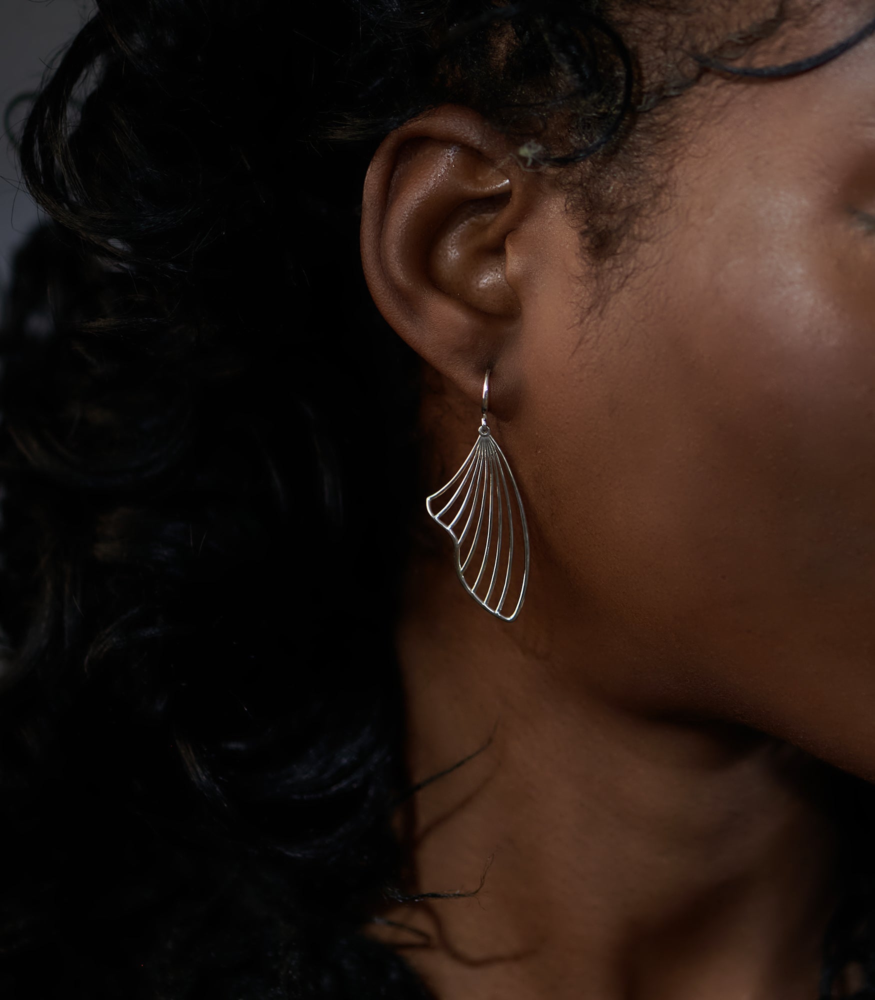 Tidal Fish Fin Drop Earrings