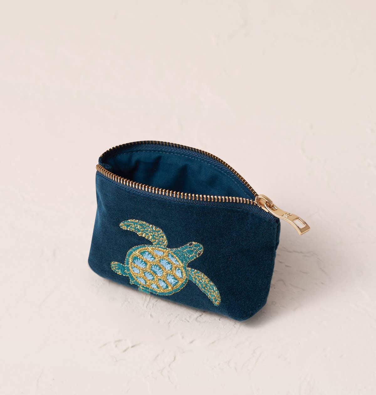 Elizabeth Scarlett Turtle Conservation Navy Coin Purse