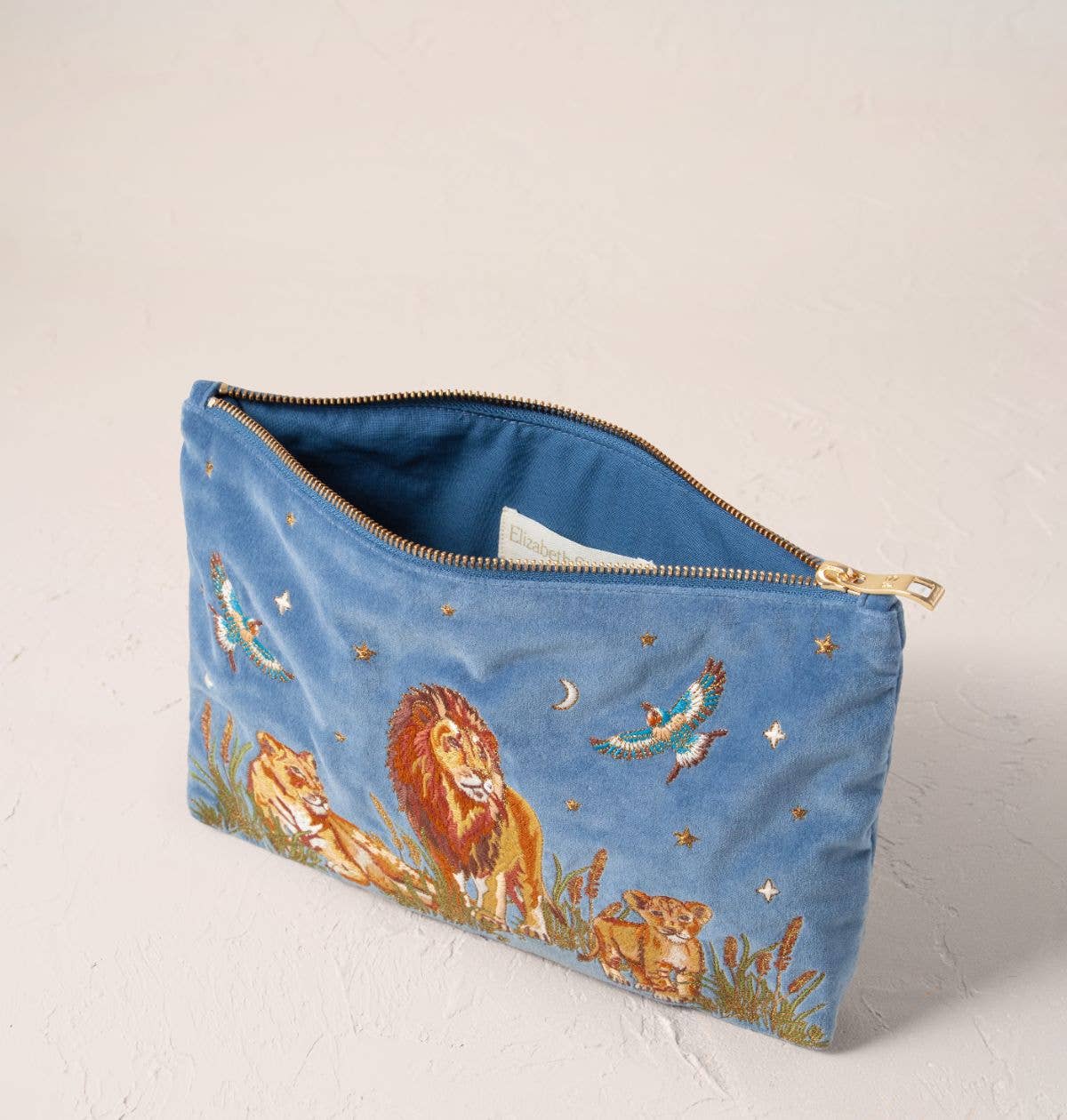 Elizabeth Scarlett Lion Pride Everyday Pouch