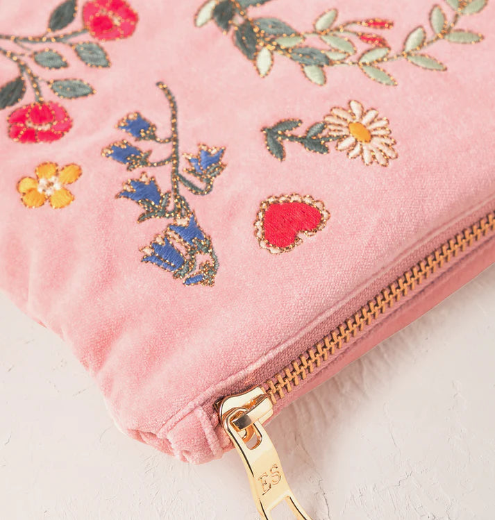 Elizabeth Scarlett Earth Goddess Mum Everyday Pouch