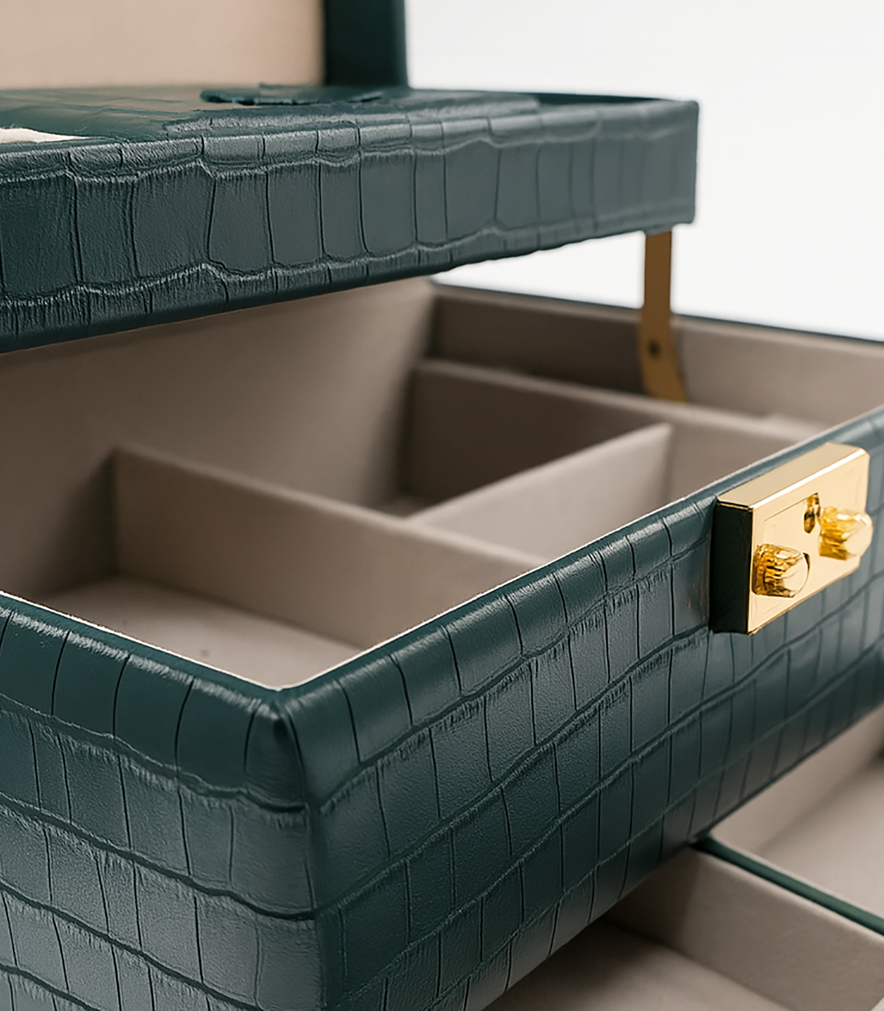 Green Faux Snake Skin Large Jewellery Box