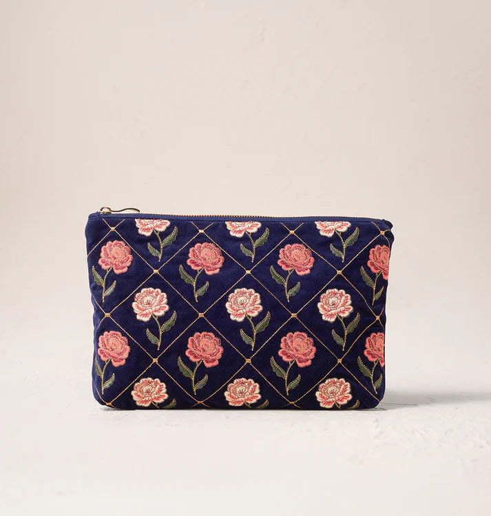 Elizabeth Scarlett Rose Everyday Pouch