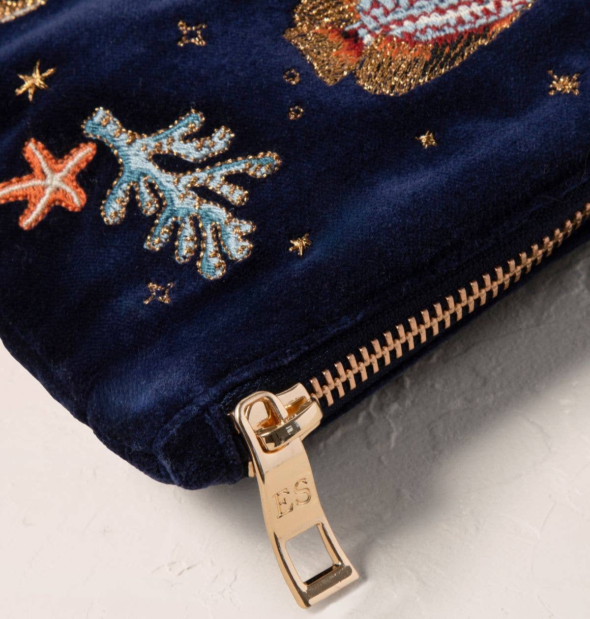 Marine Paradise Everyday Pouch